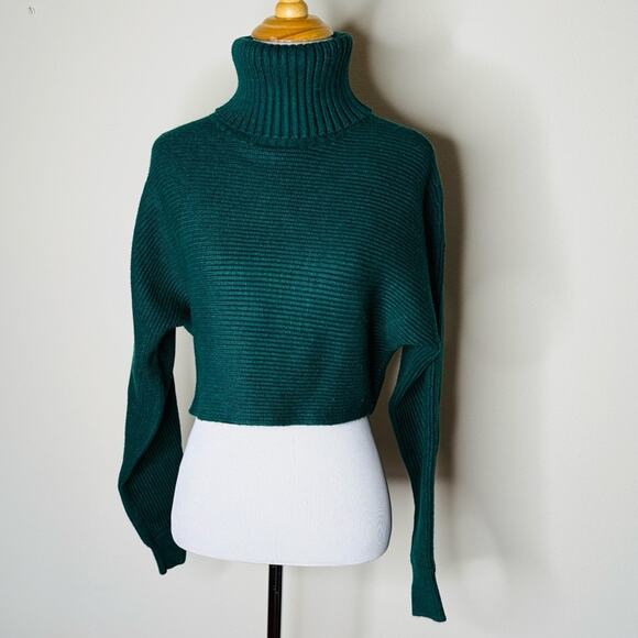 House of Harlow 1960 Emerald Green Cropped Turtleneck Sweater - Picture 1 of 5
